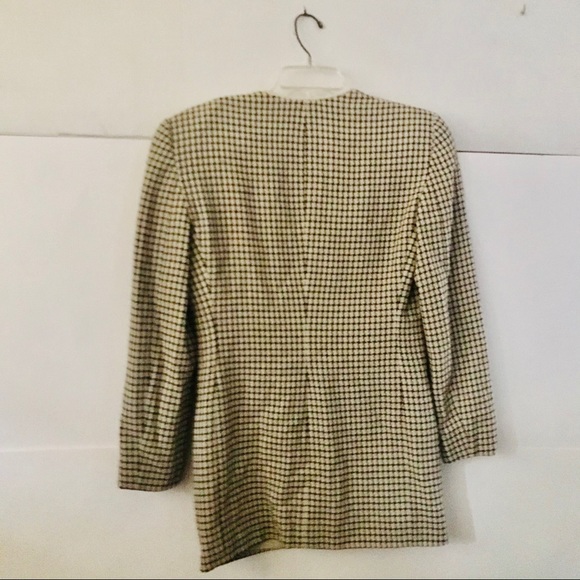 Armani Jacket Lined Size 4 made in Italy 1 Owner - Picture 15 of 16